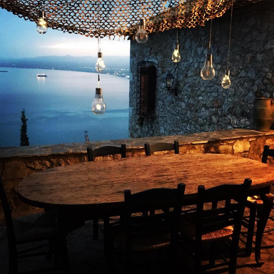 The Villa Of Blues Каламата Экстерьер фото