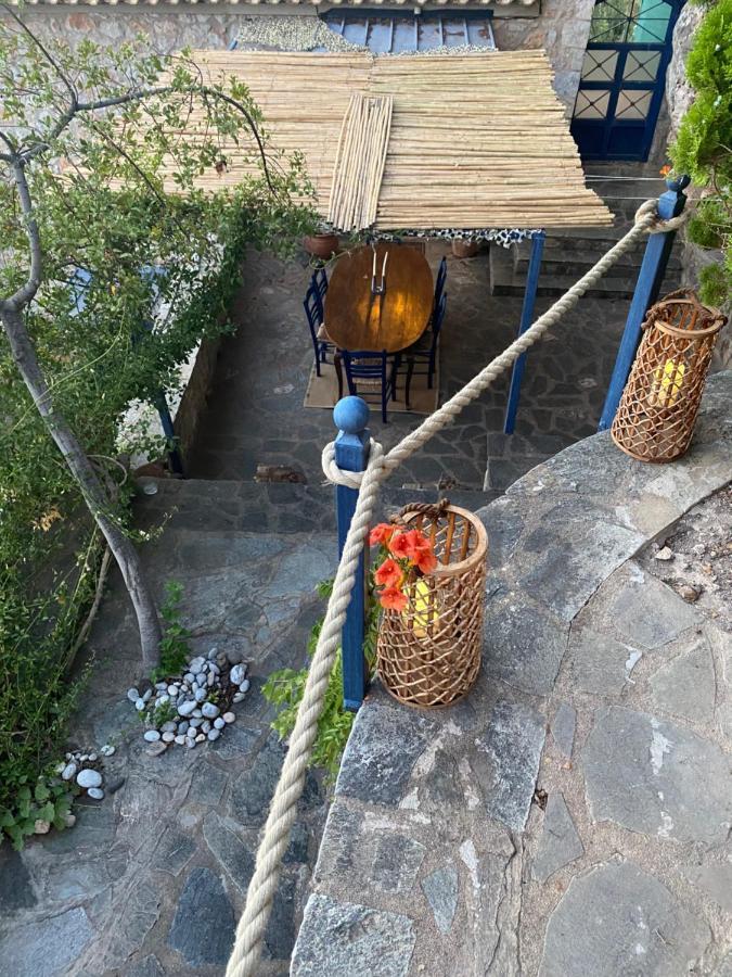 The Villa Of Blues Каламата Экстерьер фото